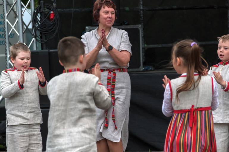 เด็กเอสโตเนียอายุ 5 ขวบโดยเฉลี่ยมีทักษะทางสังคมและอารมณ์ต่างๆ ดีกว่าเด็กคนอื่นๆ