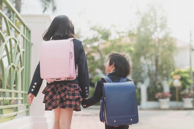 แม้จะอยู่ใจกลางกรุงโตเกียว เด็กๆ ก็แค่เดินไปโรงเรียนเอง เป็นเรื่องปกติอย่างมากเพราะมันปลอดภัยจริงๆ